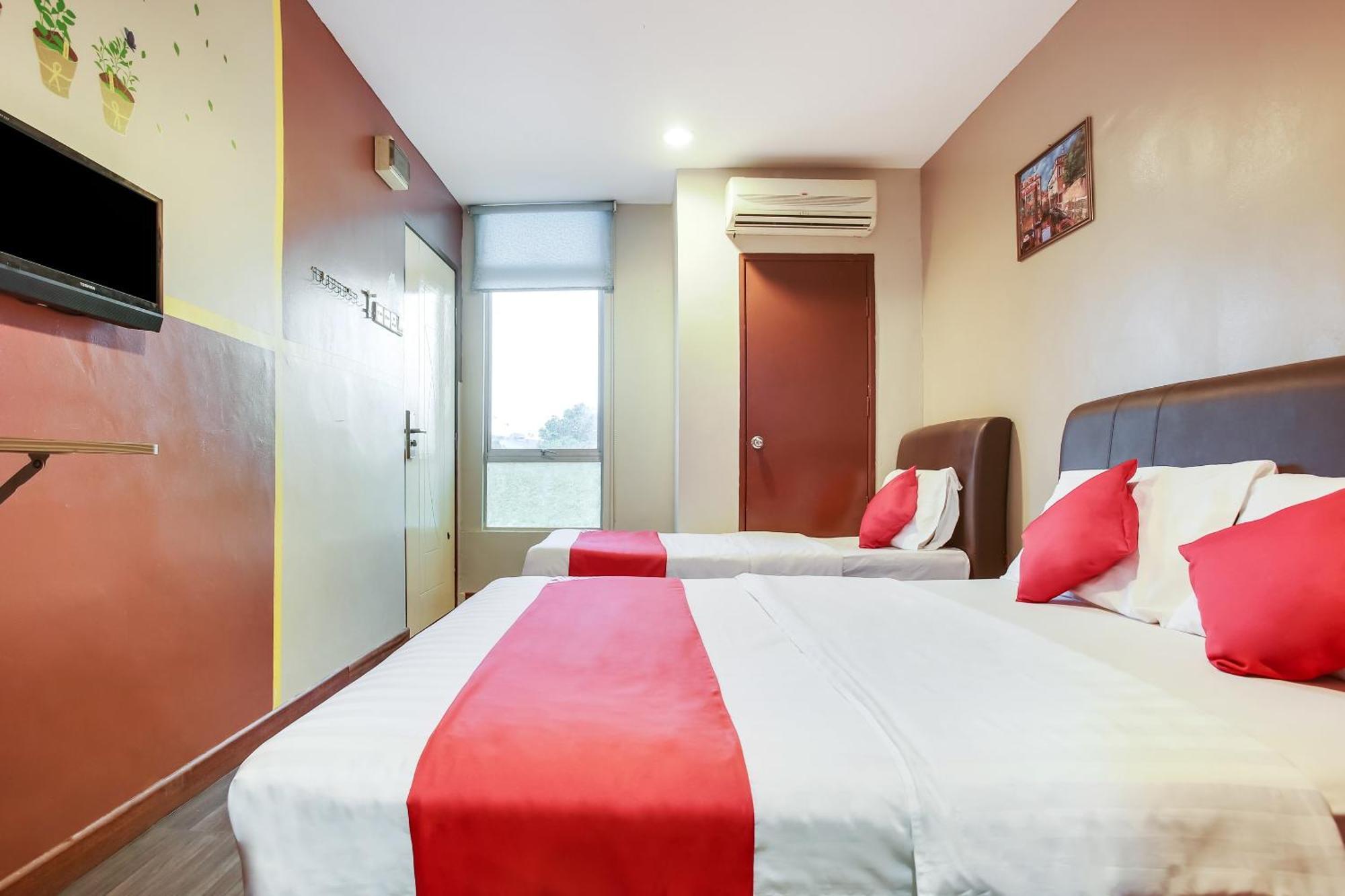 Oyo 90282 Hotel Taj Inn, Seksyen 7 Shah Alam Exterior photo