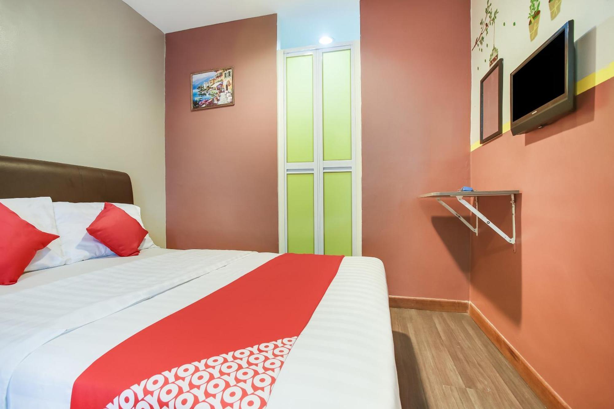 Oyo 90282 Hotel Taj Inn, Seksyen 7 Shah Alam Exterior photo