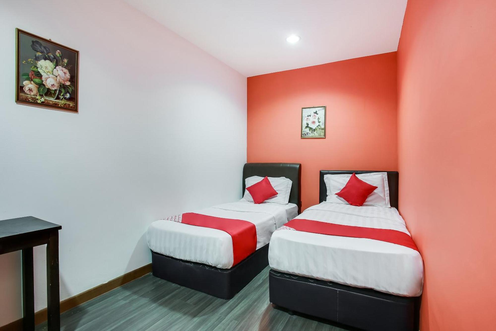 Oyo 90282 Hotel Taj Inn, Seksyen 7 Shah Alam Exterior photo